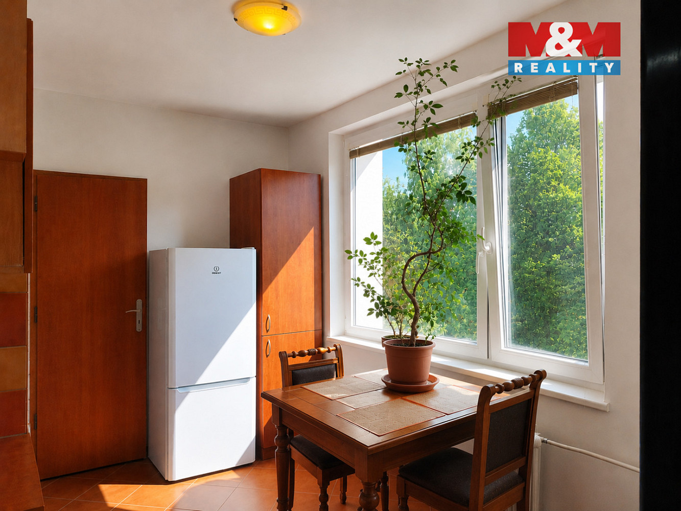 Prodej bytu 2+1 56 m² — photo 2