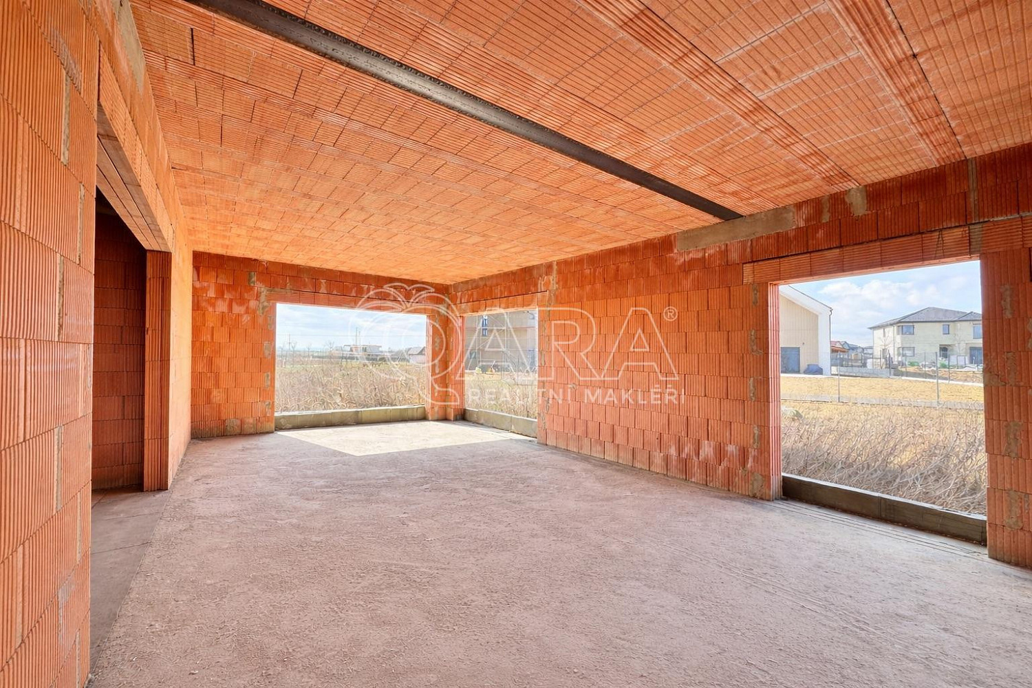 Prodej domu 231 m² s pozemkem 804 m²