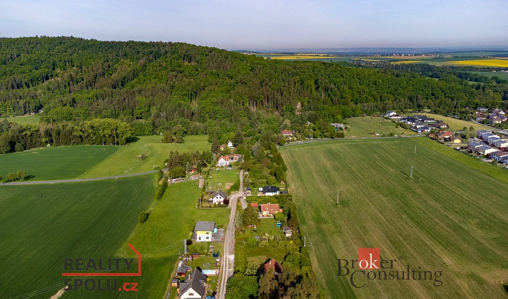 Prodej stavebního pozemku 1 000 m², Štěnovice – náhled fotky 12