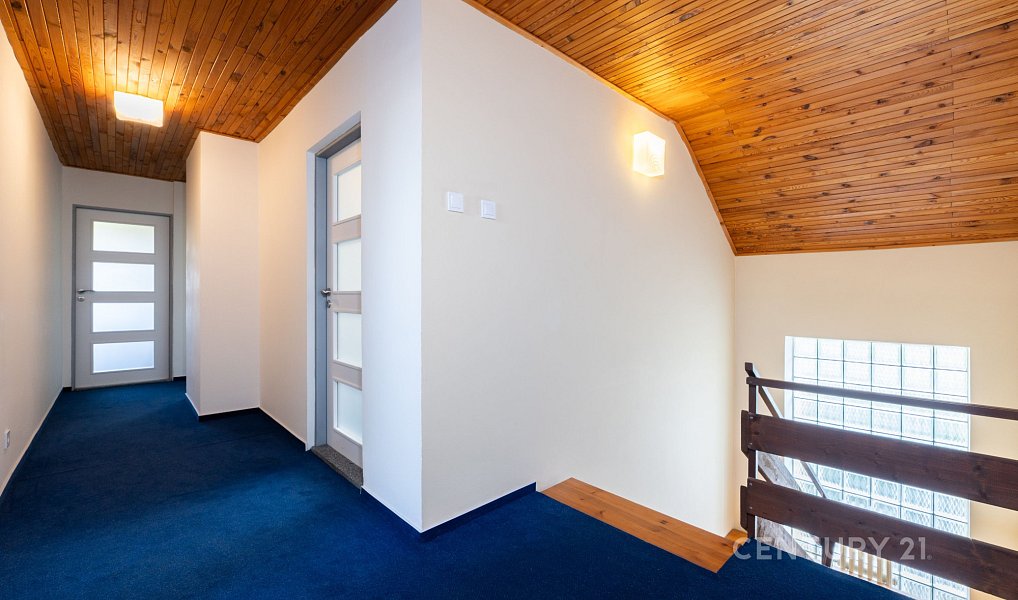 Prodej domu 193 m² s pozemkem 527 m², Praha – náhled fotky 18
