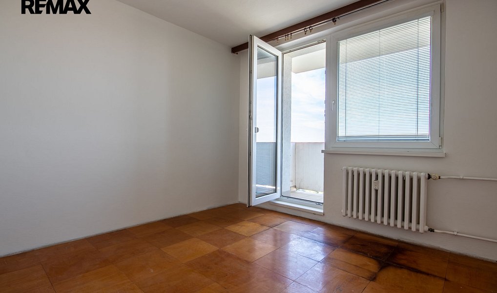 Pronájem bytu 1+1 33 m², Hodonín – náhled fotky 3
