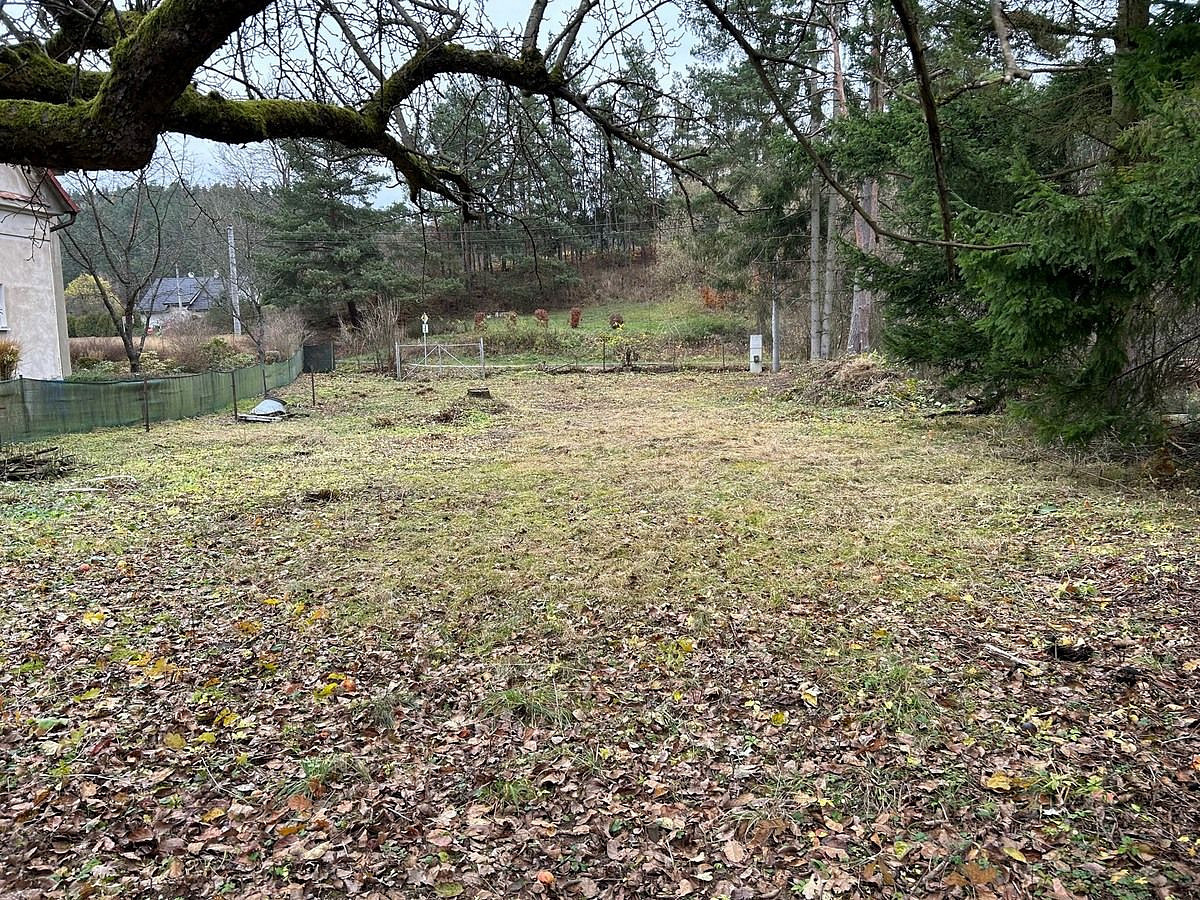 Prodej stavebního pozemku 1 583 m² – fotografie 4