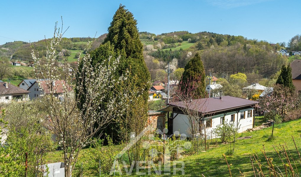 Prodej stavebního pozemku 1 674 m², Kašava – náhled fotky 13