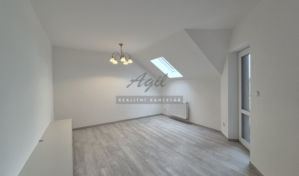 Prodej bytu 3+kk 99 m², Ivančice – náhled fotky 3