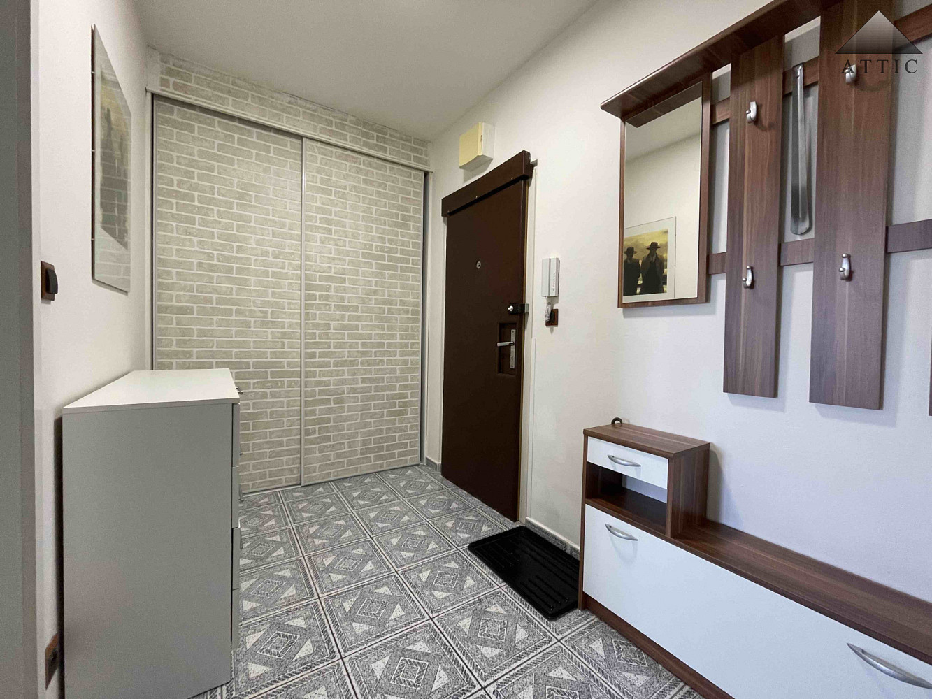 Prodej bytu 2+kk 52 m² – fotografie 2