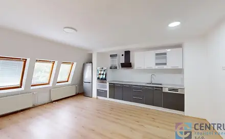 Pronájem bytu 3+kk 81 m²