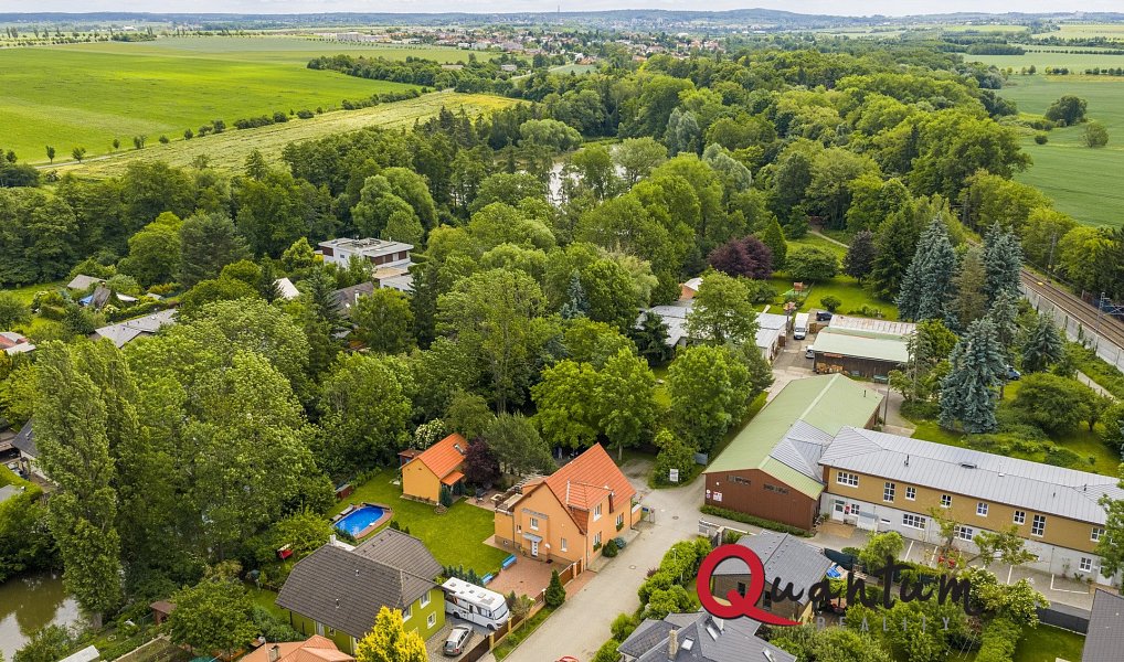 Prodej domu 279 m² s pozemkem 766 m², Praha – náhled fotky 9