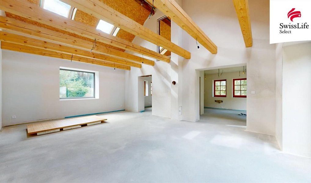 Prodej domu 244 m² s pozemkem 1 097 m², Trnová – náhled fotky 11