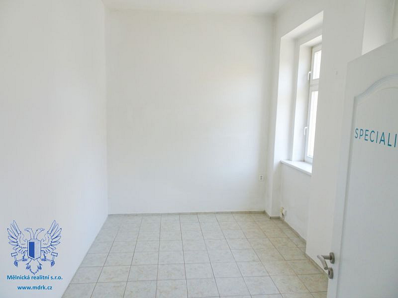 Pronájem kanceláře 105 m² – fotografie 4