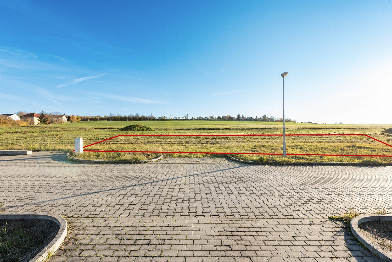 Prodej stavebního pozemku 677 m² – fotografie 3