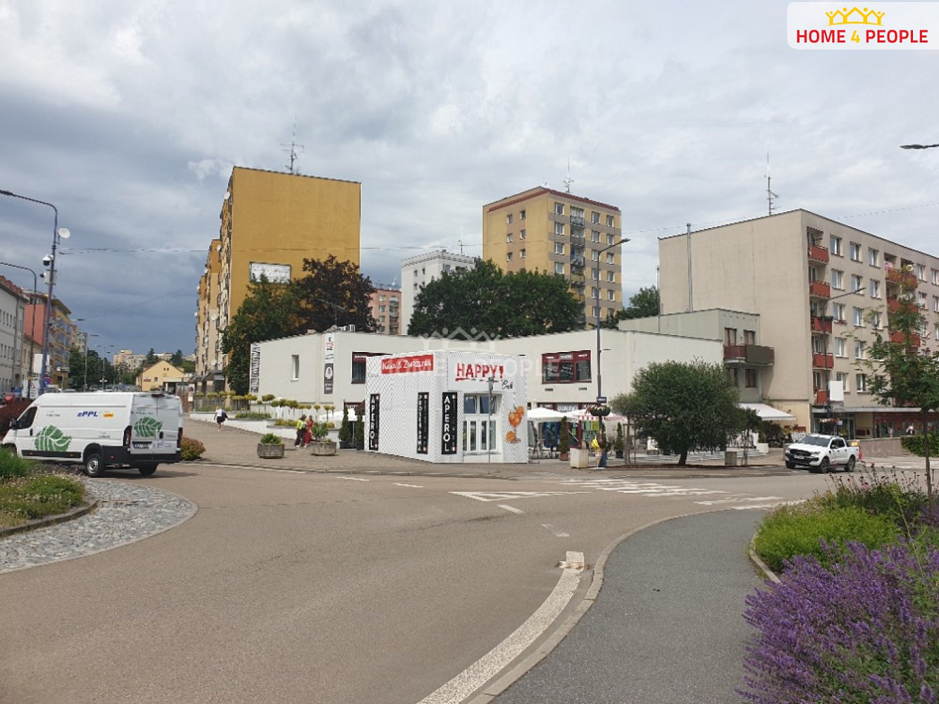 Pronájem obchodních prostor 71 m²