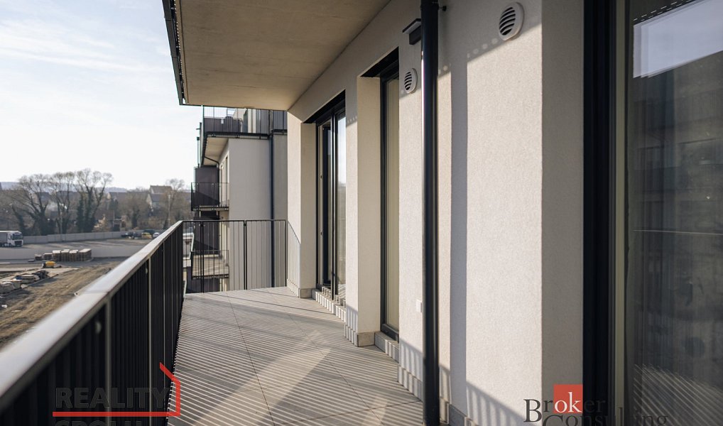 Prodej bytu 4+kk 82 m², Kladno – náhled fotky 6