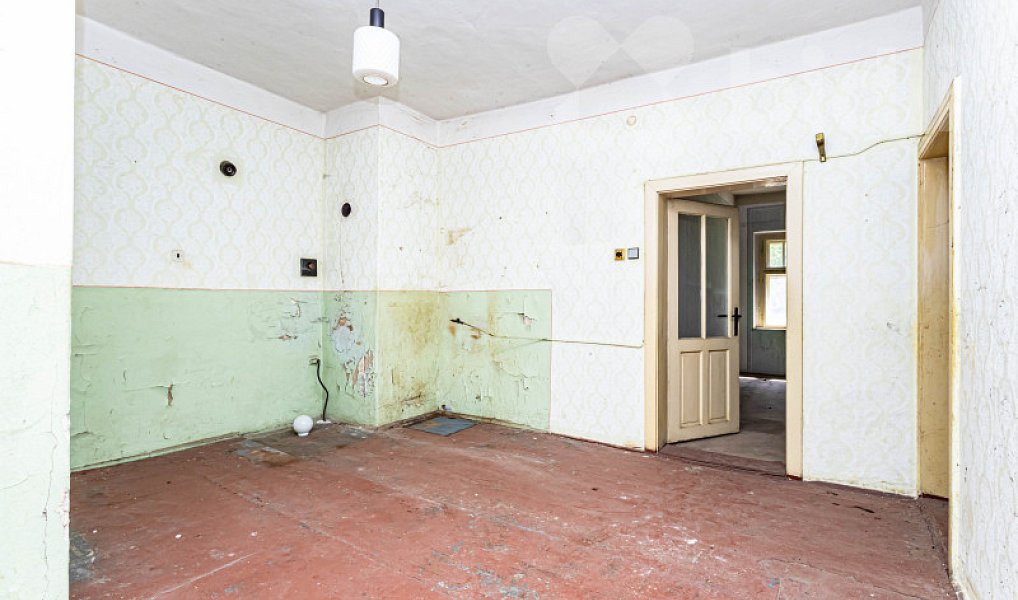 Prodej domu 358 m² s pozemkem 658 m², Žulová – náhled fotky 31