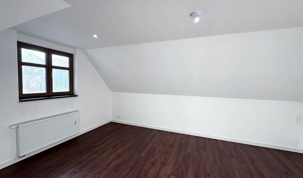 Prodej ubytovacího objektu 486 m², Dalovice – náhled fotky 30