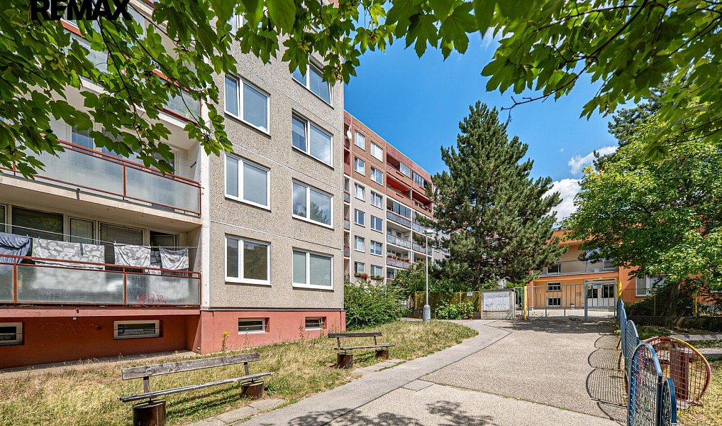 Prodej bytu 2+kk 44 m², Praha – náhled fotky 8