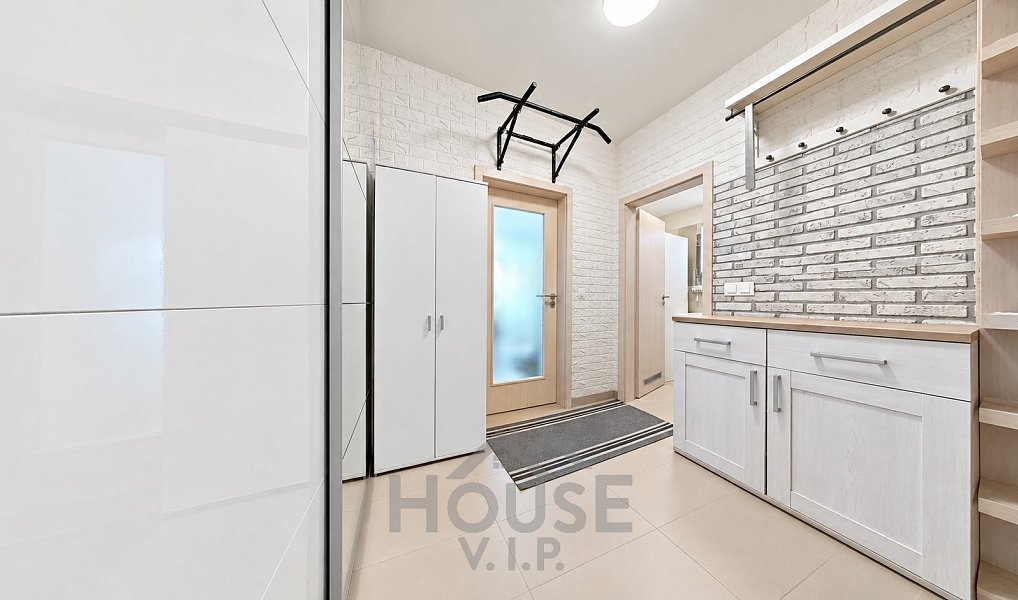 Prodej bytu 2+kk 42 m², Praha – náhled fotky 11