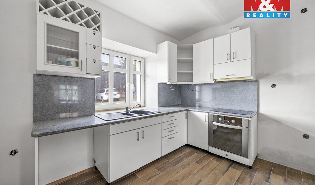 Prodej chaty/chalupy 260 m² s pozemkem 2 350 m², Broumov – náhled fotky 5