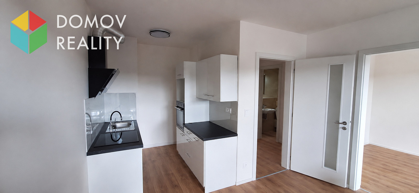 Pronájem bytu 2+kk 43 m² – fotografie 2