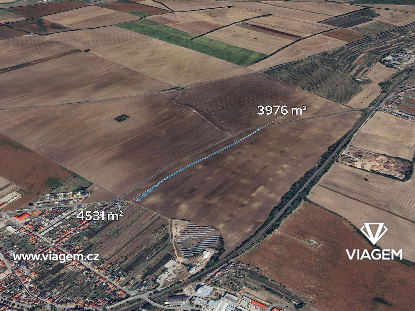 Prodej pole 1 063 m²