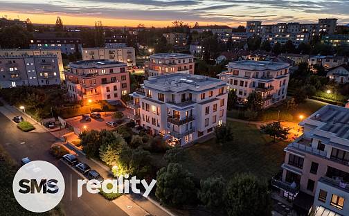 Prodej bytu 4+kk 120 m², Kybalova, Slaný, okres Kladno