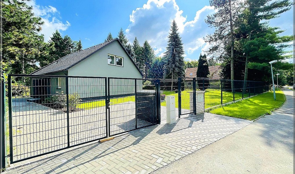 Prodej domu 185 m² s pozemkem 655 m², Průhonice – náhled fotky 2