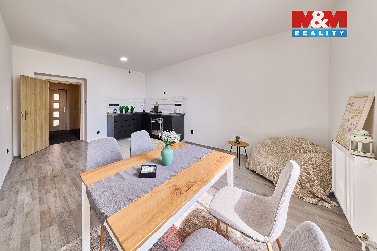 Prodej domu 180 m² s pozemkem 450 m² – fotografie 2