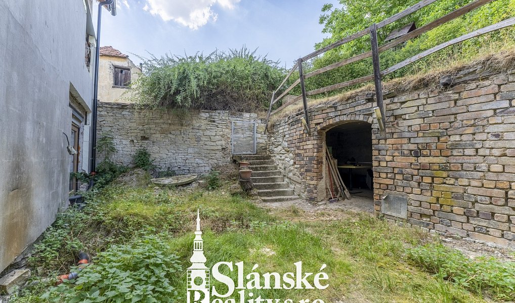 Prodej domu 120 m² s pozemkem 839 m², Vraný – náhled fotky 23