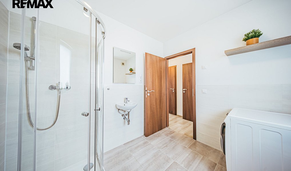 Prodej domu 90 m² s pozemkem 388 m², Zbůch – náhled fotky 20