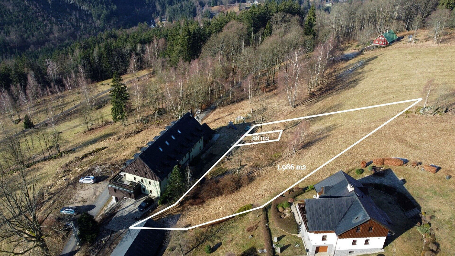 Prodej stavebního pozemku 2 074 m² – fotografie 2