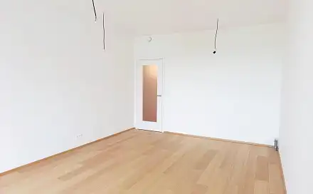 Prodej bytu 1+kk 38 m², V třešňovce, Praha 9 - Hrdlořezy