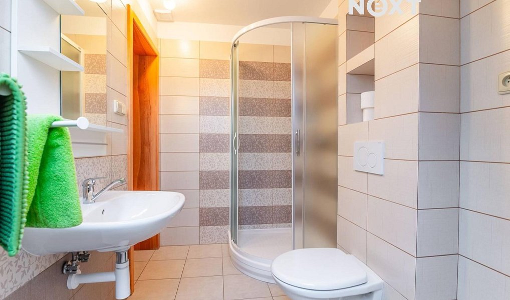 Prodej domu 230 m² s pozemkem 2 148 m², Stará Paka – náhled fotky 14