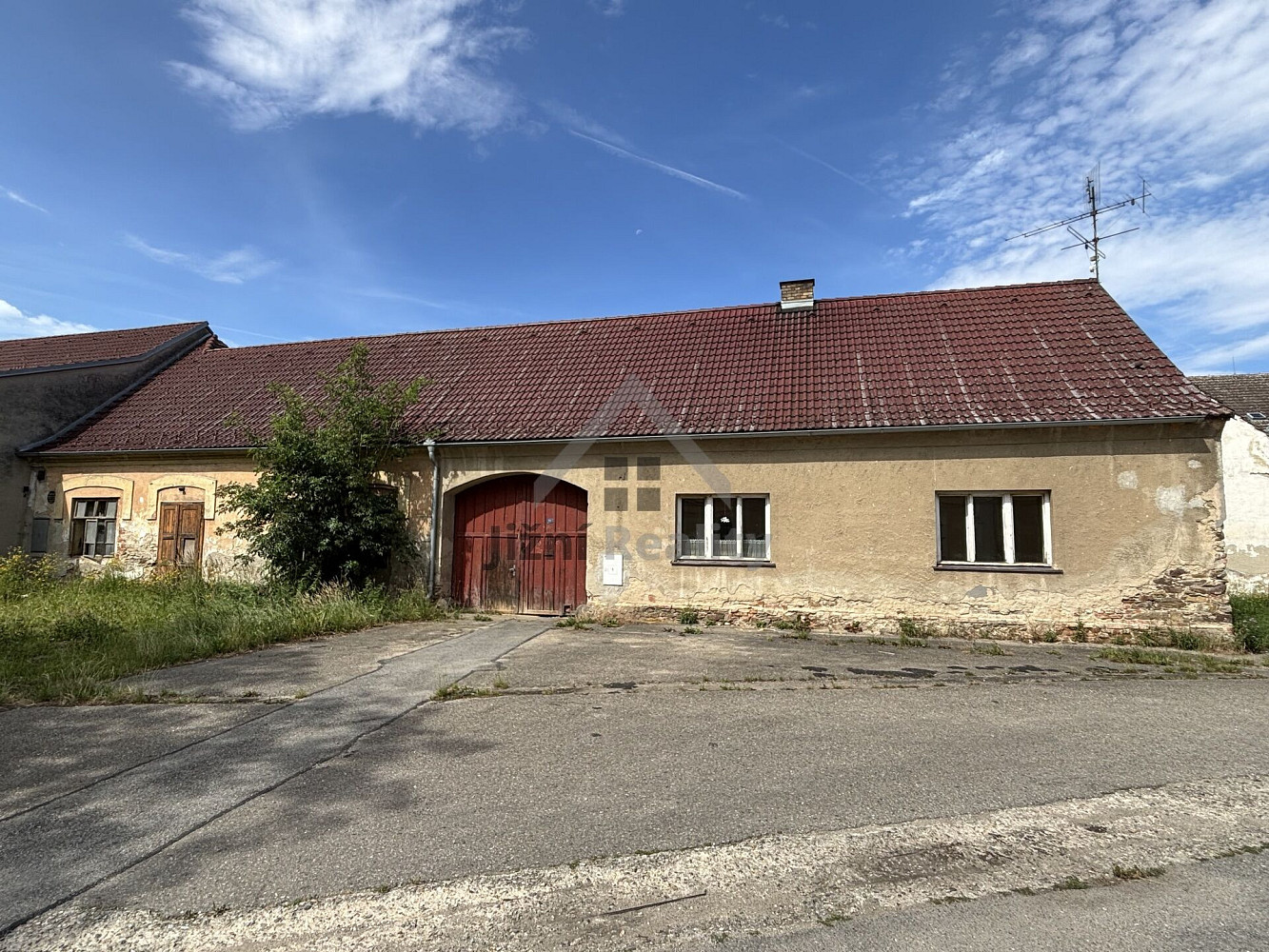 Prodej domu 200 m² s pozemkem 1 379 m² – fotografie 2