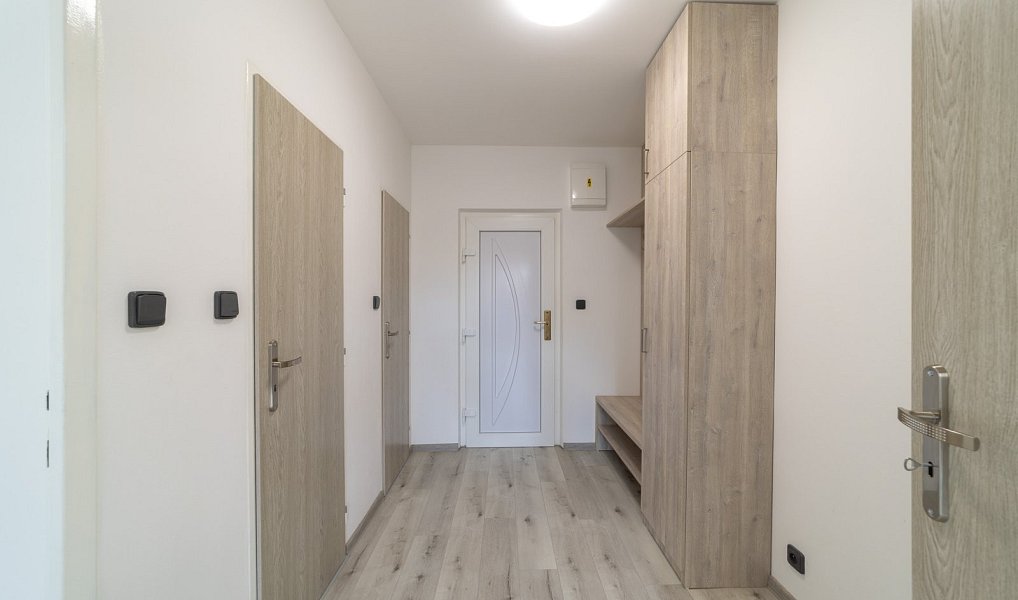 Prodej bytu 3+1 55 m², Krchleby – náhled fotky 8