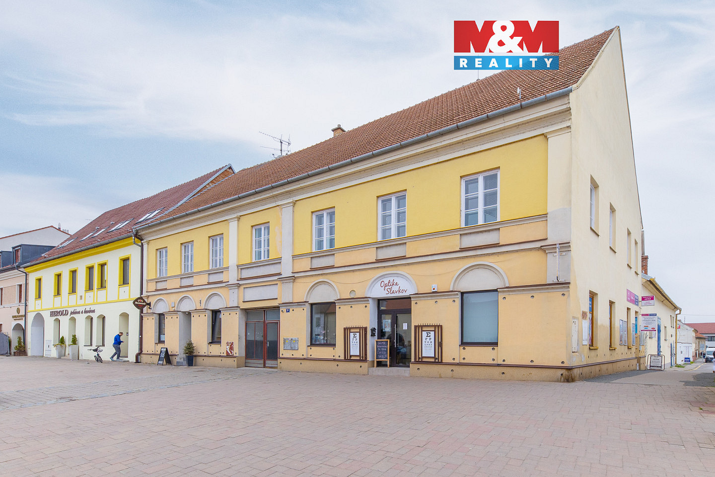 Pronájem obchodních prostor 71 m²