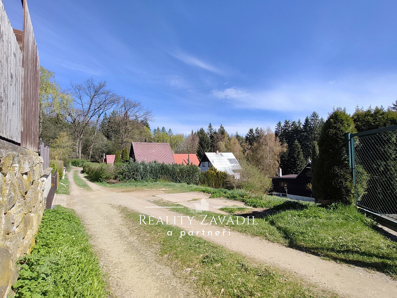 Prodej stavebního pozemku 388 m² – fotografie 5