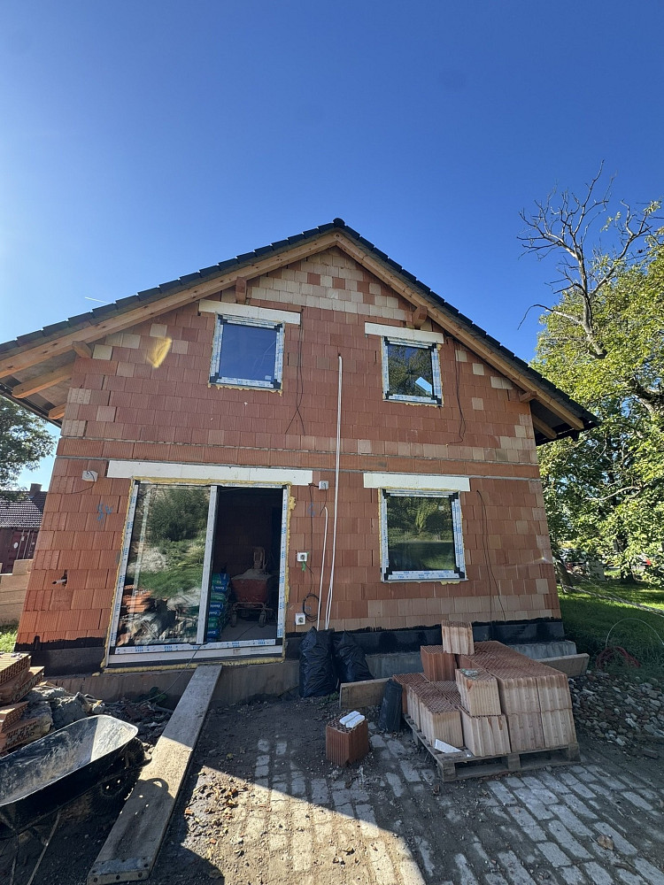 Prodej domu 147 m² s pozemkem 612 m² – fotografie 2
