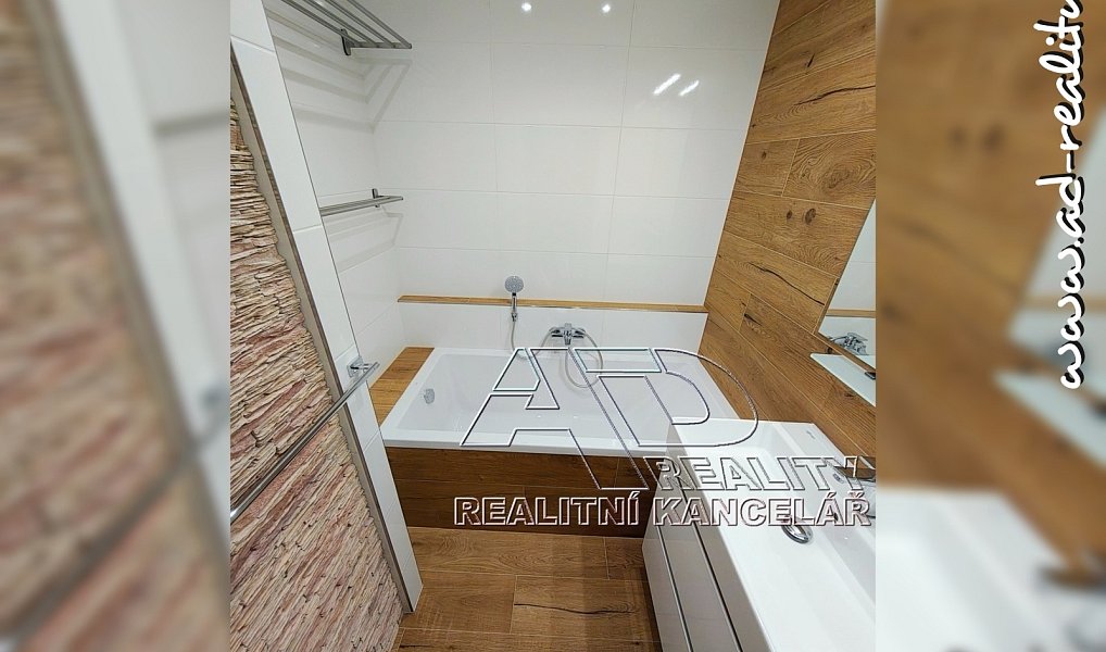 Pronájem bytu 2+kk 49 m², České Budějovice – náhled fotky 19