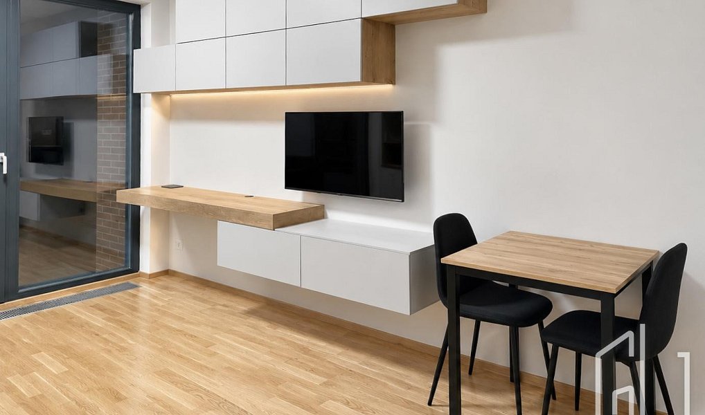 Pronájem bytu 1+kk 32 m², Praha – náhled fotky 3
