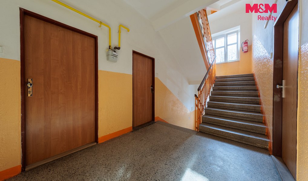 Prodej bytu 1+1 45 m², Karlovy Vary – náhled fotky 17