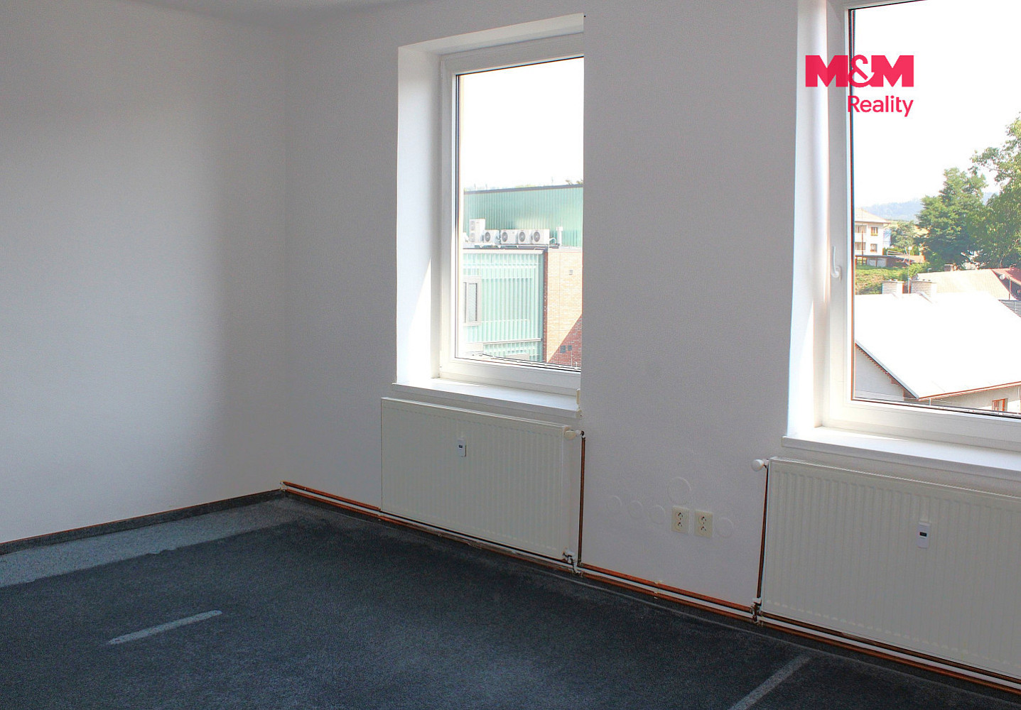 Pronájem kanceláře 19 m² – fotografie 4