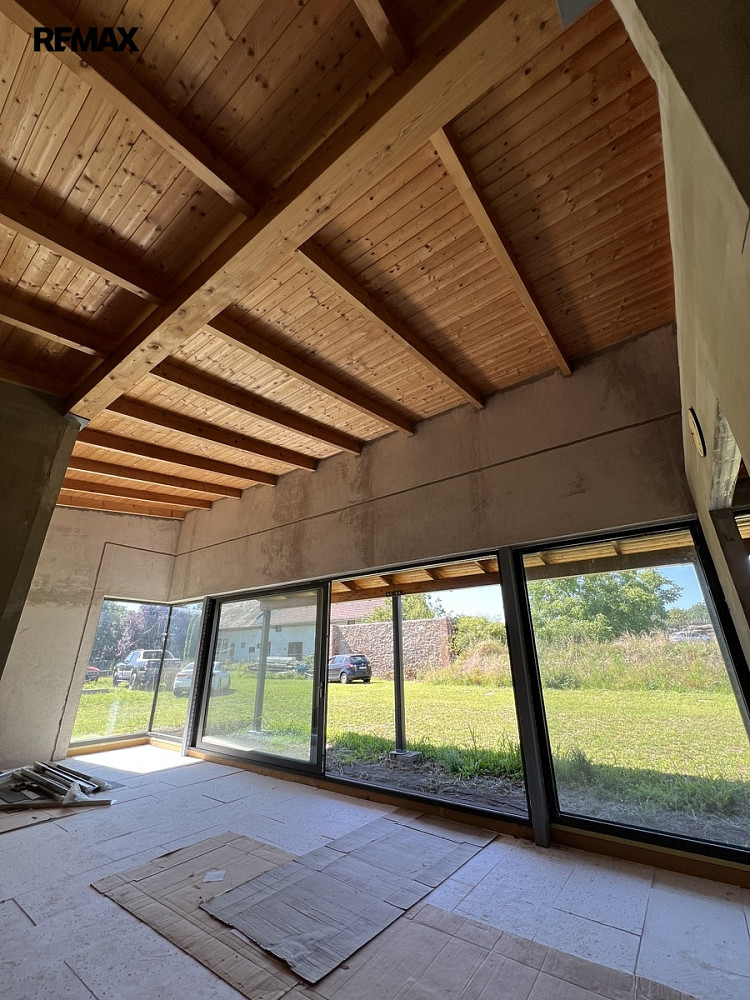 Prodej domu 200 m² s pozemkem 3 023 m² – pohled 5