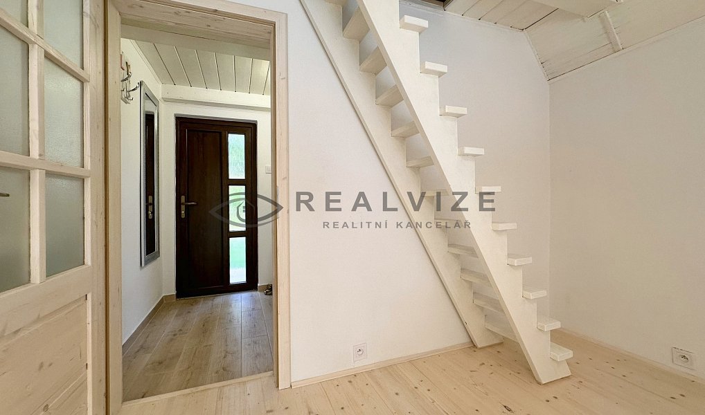 Prodej chaty/chalupy 190 m² s pozemkem 1 575 m², Strážkovice – náhled fotky 14
