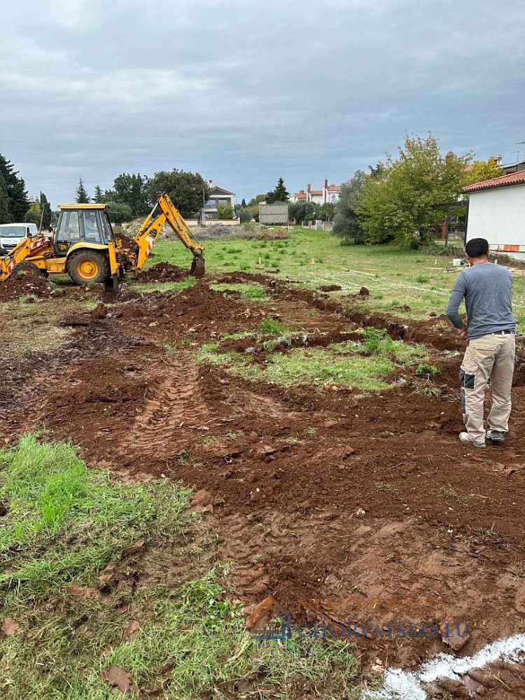 Prodej stavebního pozemku 620 m² – pohled 6