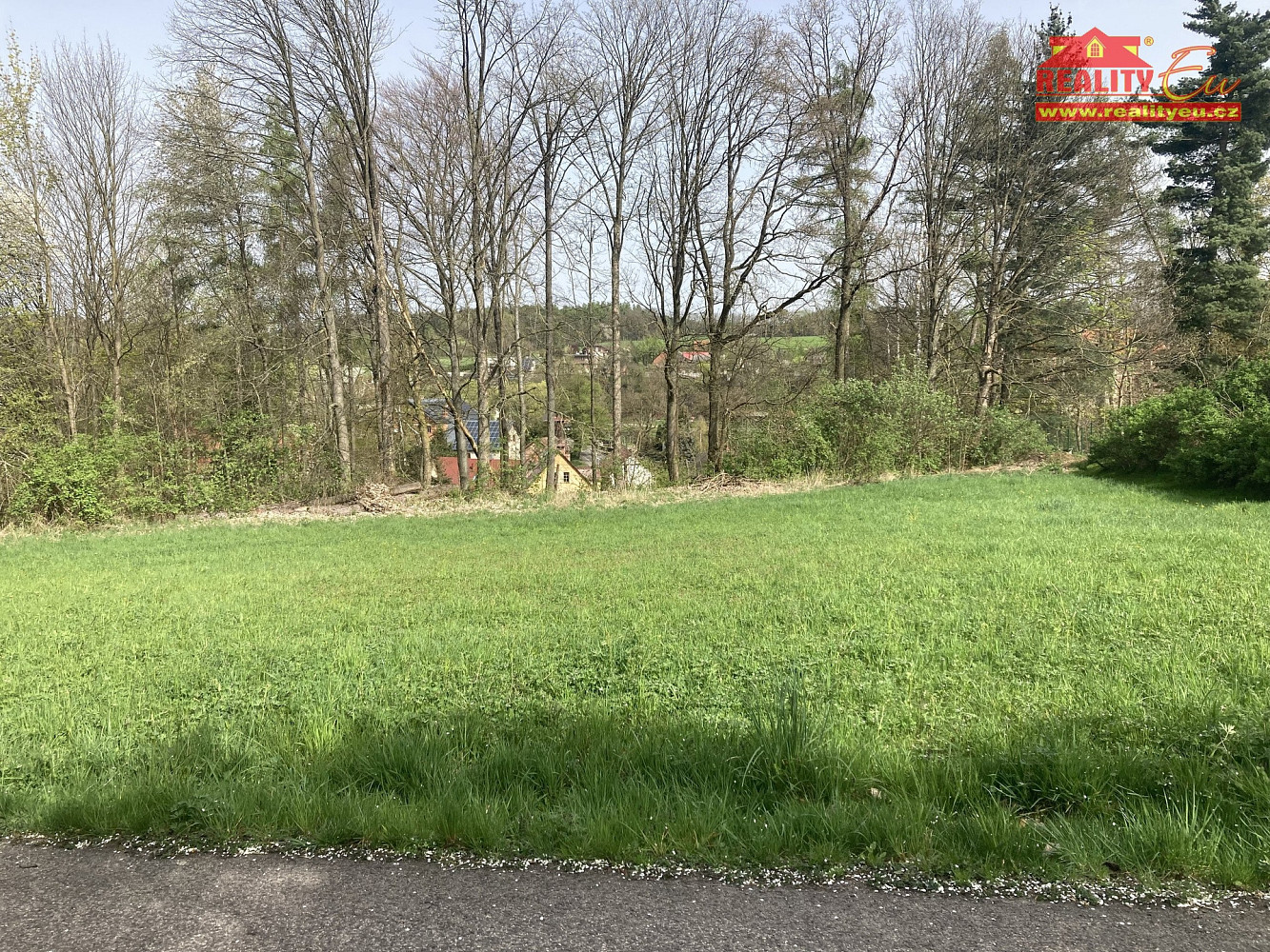 Prodej stavebního pozemku 1 221 m² – fotografie 4