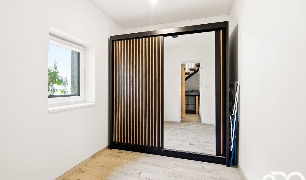 Prodej domu 213 m² s pozemkem 366 m², Dobrovice – náhled fotky 9