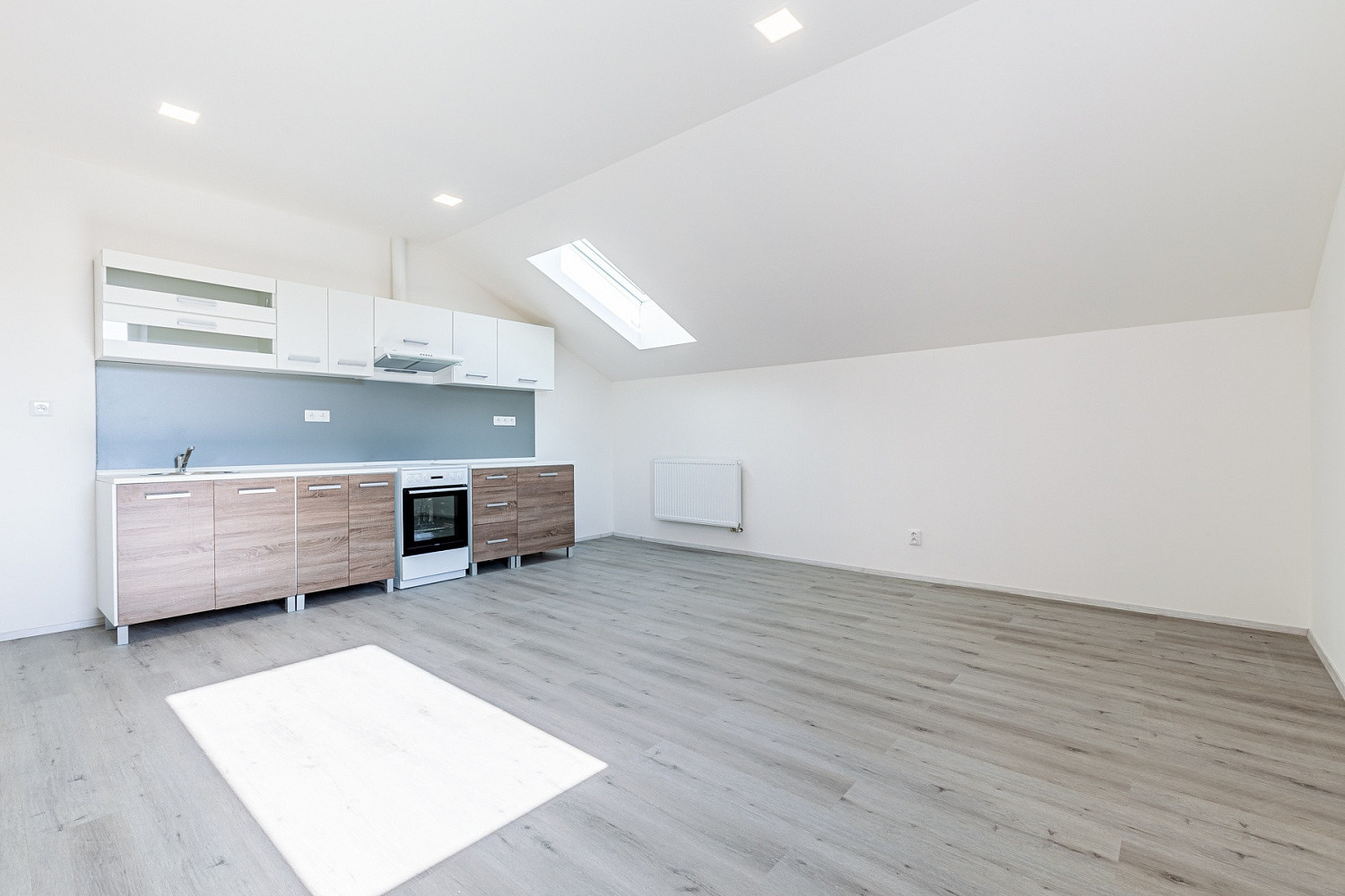 Pronájem bytu 2+kk 63 m²