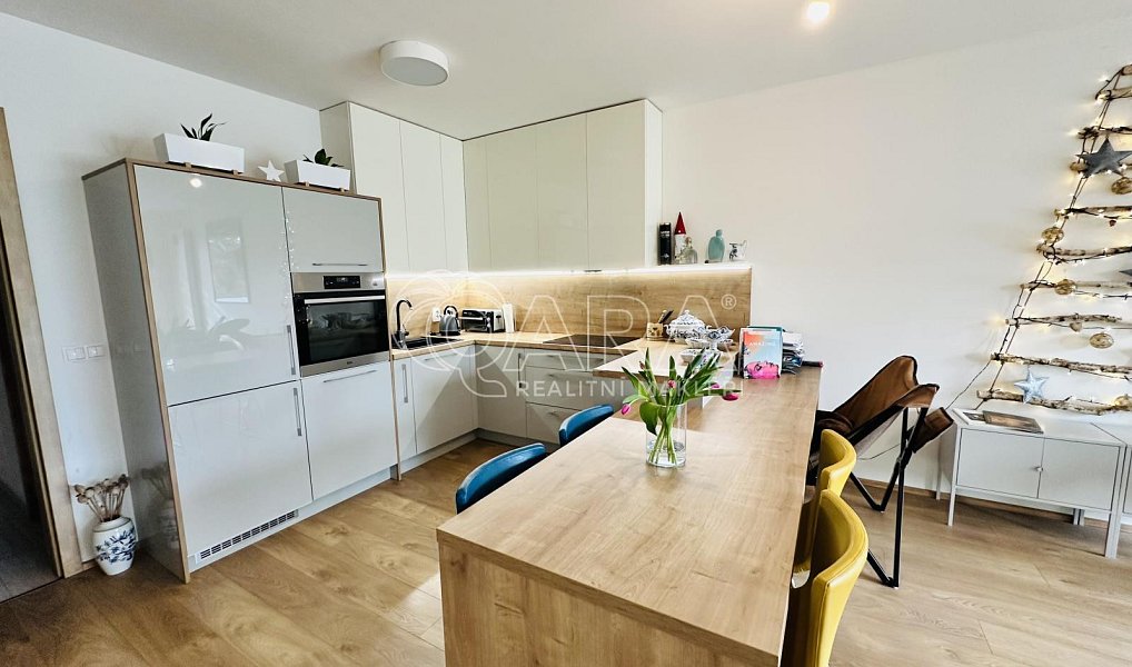 Pronájem bytu 2+kk 80 m², České Budějovice – náhled fotky 6