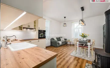 Prodej domu 140 m² s pozemkem 287 m², Baxova, Sedlčany, okres Příbram