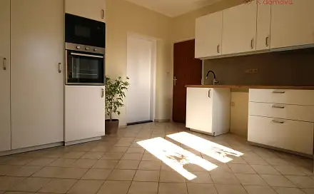 Pronájem bytu 1+1 37 m²