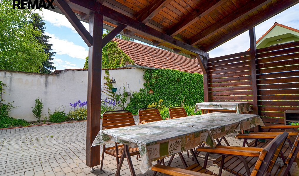 Prodej domu 192 m² s pozemkem 320 m², Novosedly – náhled fotky 15